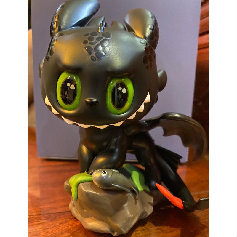 Labubu The Monsters How to Train Your Dragon Black Figurine LIMITED