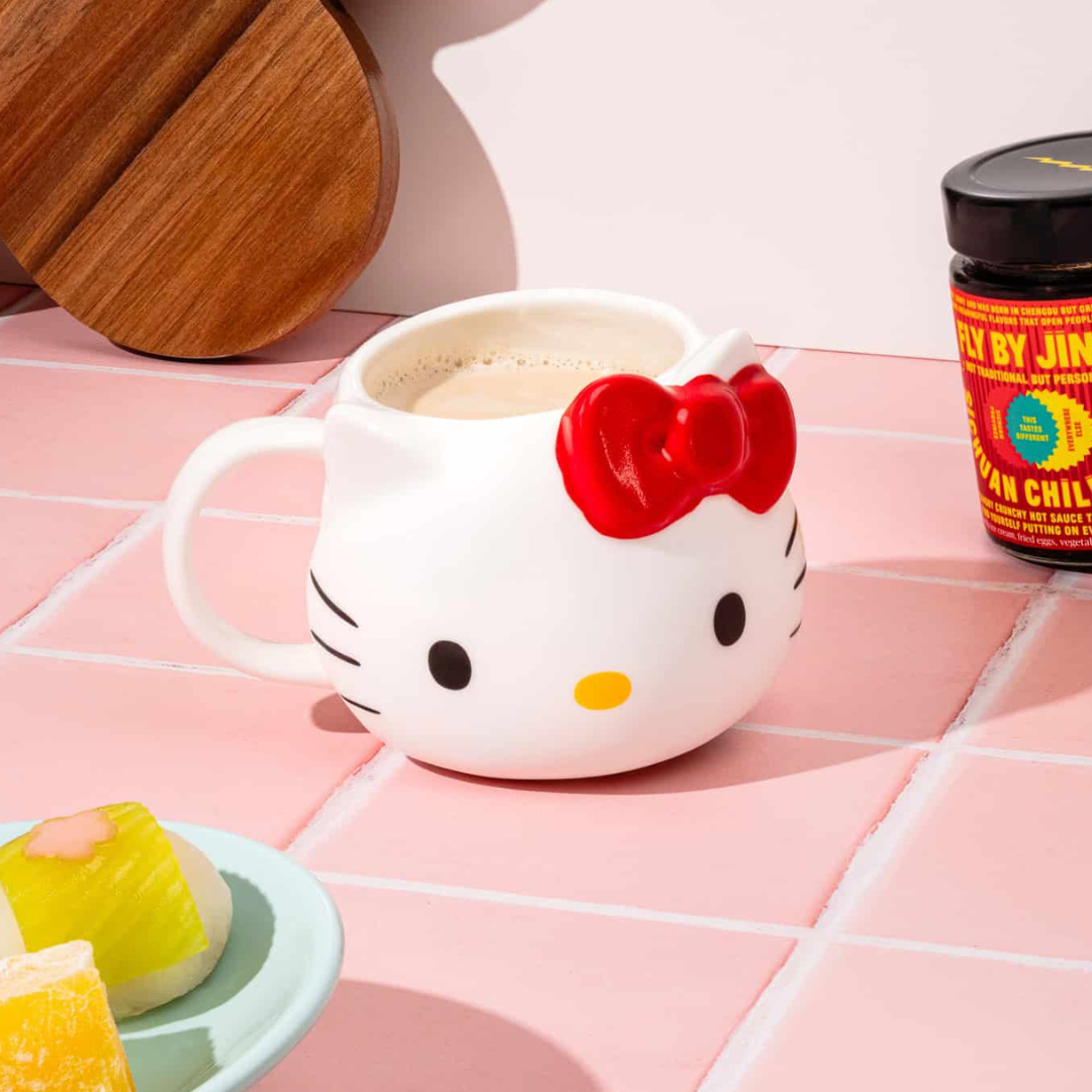 Hello Kitty Face Sculpted Mug